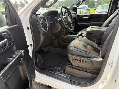 2021 GMC 1500 Crew Cab, $38795. Photo 5