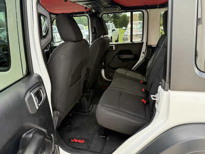 2018 Jeep Wrangler Unlimited, $20367. Photo 6