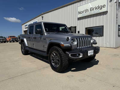 2020 Jeep Gladiator, $27984. Photo 1