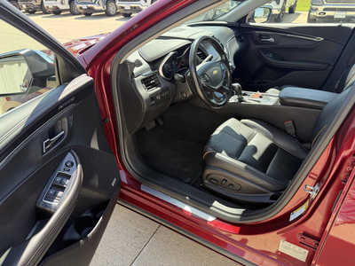 2017 Chevrolet Impala, $15355. Photo 5