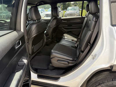 2024 Jeep Grand Cherokee L, $33656. Photo 6