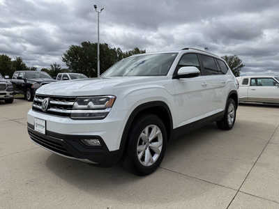 2018 Volkswagen Atlas, $13488. Photo 2