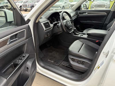 2018 Volkswagen Atlas, $13488. Photo 5