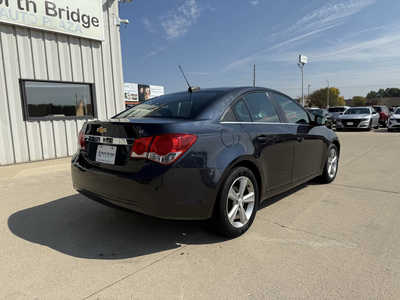 2015 Chevrolet Cruze, $9994. Photo 4