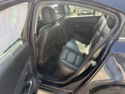 2015 Chevrolet Cruze, $9994. Photo 6
