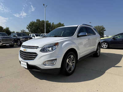 2017 Chevrolet Equinox, $13257. Photo 2