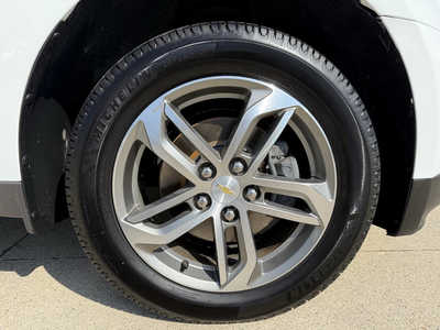 2017 Chevrolet Equinox, $13257. Photo 10