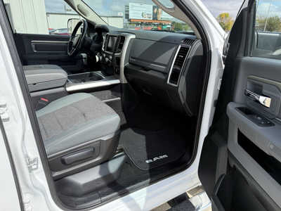 2018 RAM 1500 Crew Cab, $26957. Photo 11