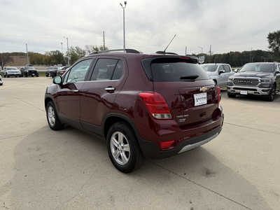 2017 Chevrolet Trax, $9462. Photo 3