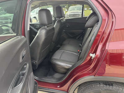 2017 Chevrolet Trax, $9462. Photo 6