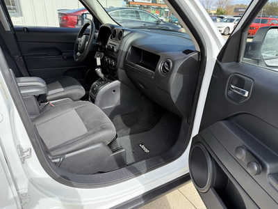 2015 Jeep Patriot, $7987. Photo 11