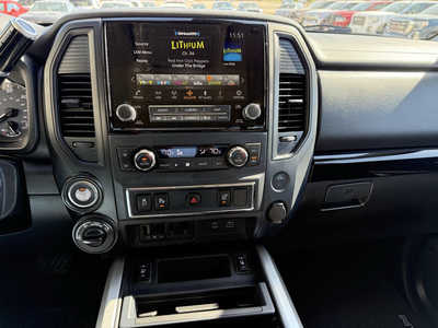2022 Nissan Titan, $29987. Photo 8