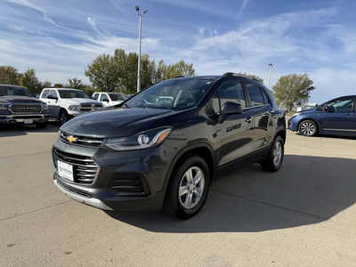 2017 Chevrolet Trax, $10349. Photo 2