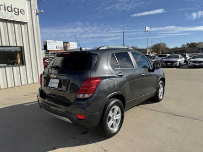 2017 Chevrolet Trax, $10349. Photo 4