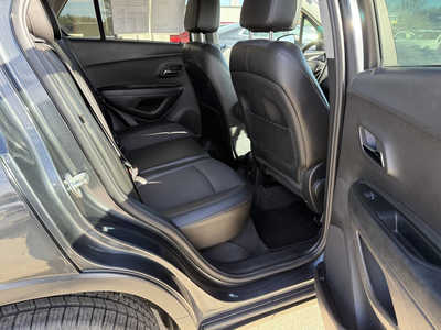 2017 Chevrolet Trax, $10349. Photo 12