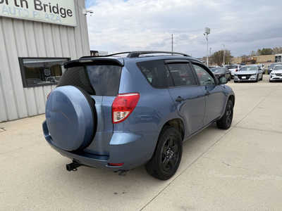 2007 Toyota RAV4, $5988. Photo 4