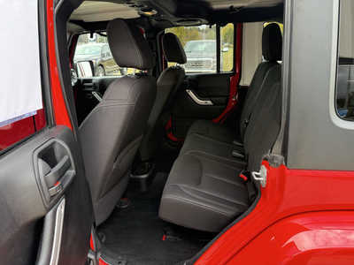 2014 Jeep Wrangler Unlimited, $12992. Photo 6