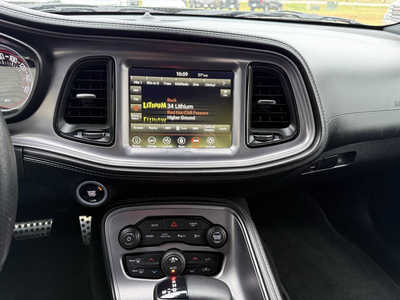 2023 Dodge Challenger, $30808. Photo 8