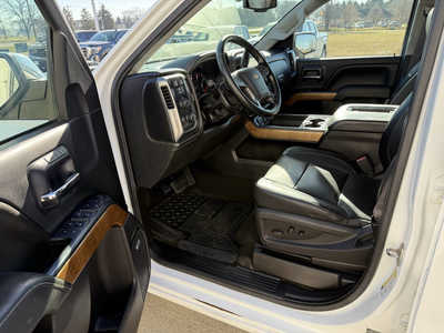 2016 Chevrolet 1500 Ext Cab, $17981. Photo 5