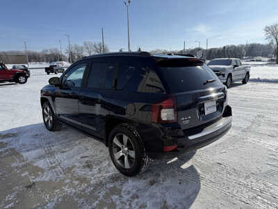 2017 Jeep Compass, $11316. Photo 3