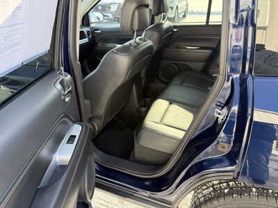 2017 Jeep Compass, $11316. Photo 6