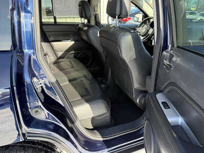 2017 Jeep Compass, $11316. Photo 12