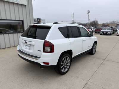 2017 Jeep Compass, $10961. Photo 4