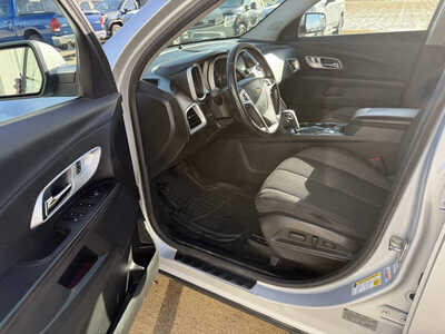 2014 Chevrolet Equinox, $6477. Photo 5