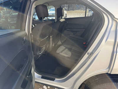 2014 Chevrolet Equinox, $6477. Photo 6