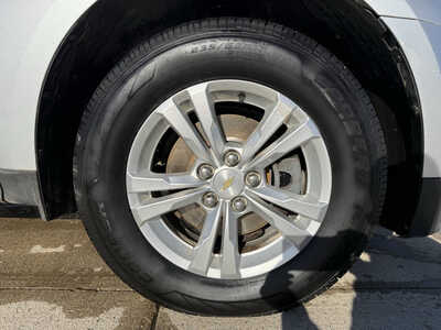 2014 Chevrolet Equinox, $6477. Photo 10