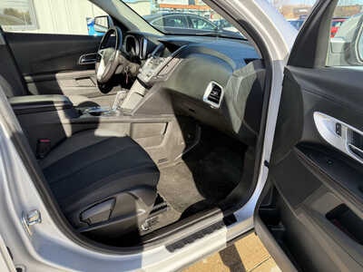 2014 Chevrolet Equinox, $6477. Photo 11