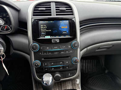 2015 Chevrolet Malibu, $8891. Photo 8