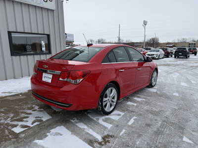 2015 Chevrolet Cruze, $10486. Photo 4