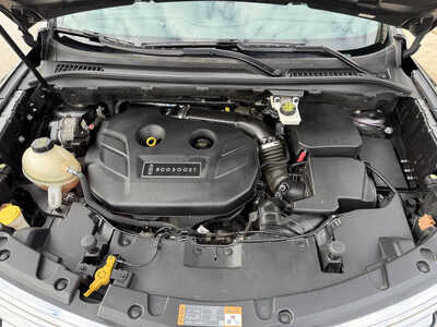 2017 Lincoln MKC, $15478. Photo 9