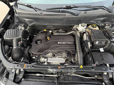 2019 Chevrolet Equinox, $12486. Photo 9