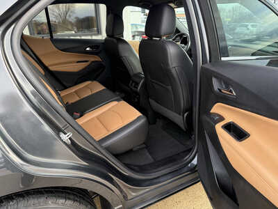 2019 Chevrolet Equinox, $12486. Photo 12