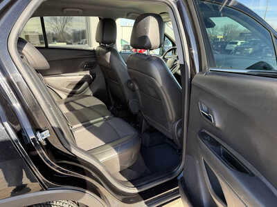 2019 Chevrolet Trax, $11953. Photo 12