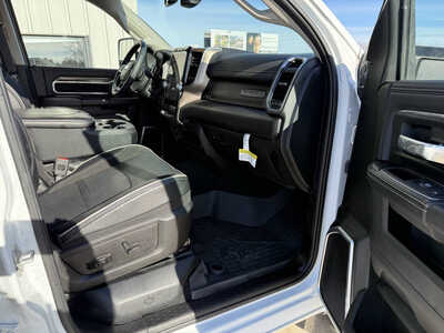 2023 RAM 2500 Crew Cab, $57780. Photo 11