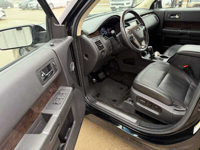 2018 Ford Flex, $17778. Photo 5