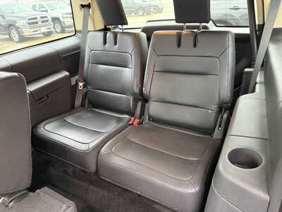 2018 Ford Flex, $17778. Photo 7