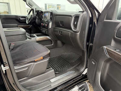 2019 Chevrolet 1500 Crew Cab, $25949. Photo 11