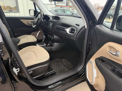 2015 Jeep Renegade, $10455. Photo 11