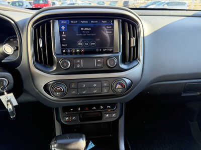 2019 Chevrolet Colorado Crew Cab, $25948. Photo 8