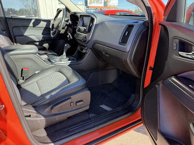 2019 Chevrolet Colorado Crew Cab, $25948. Photo 11