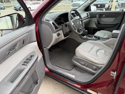 2016 GMC Acadia, $11489. Photo 5