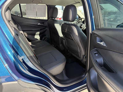 2020 Buick Encore GX, $19490. Photo 12