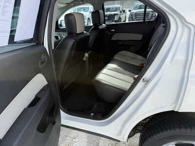 2015 Chevrolet Equinox, $9264. Photo 6