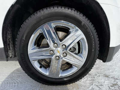 2015 Chevrolet Equinox, $9264. Photo 10