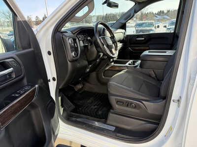 2020 GMC 2500 Ext Cab, $34963. Photo 5