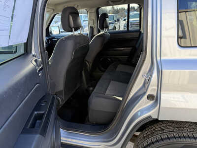 2014 Jeep Patriot, $9446. Photo 6
